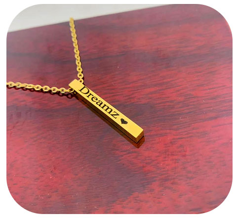 Chainette bâtonnet  personnalisée 