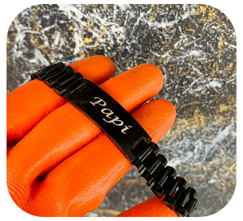 Gourmette  homme noire 